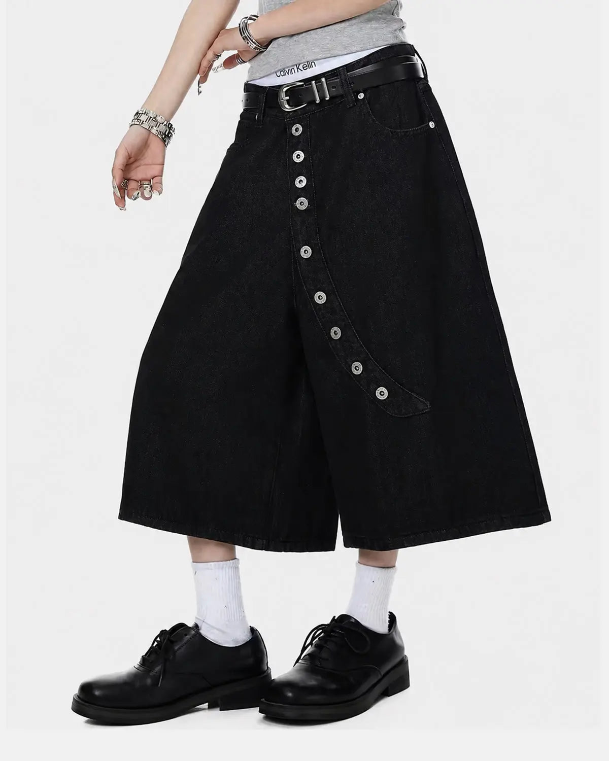 Omygoods Asymmetric Button Raw Denim Jorts