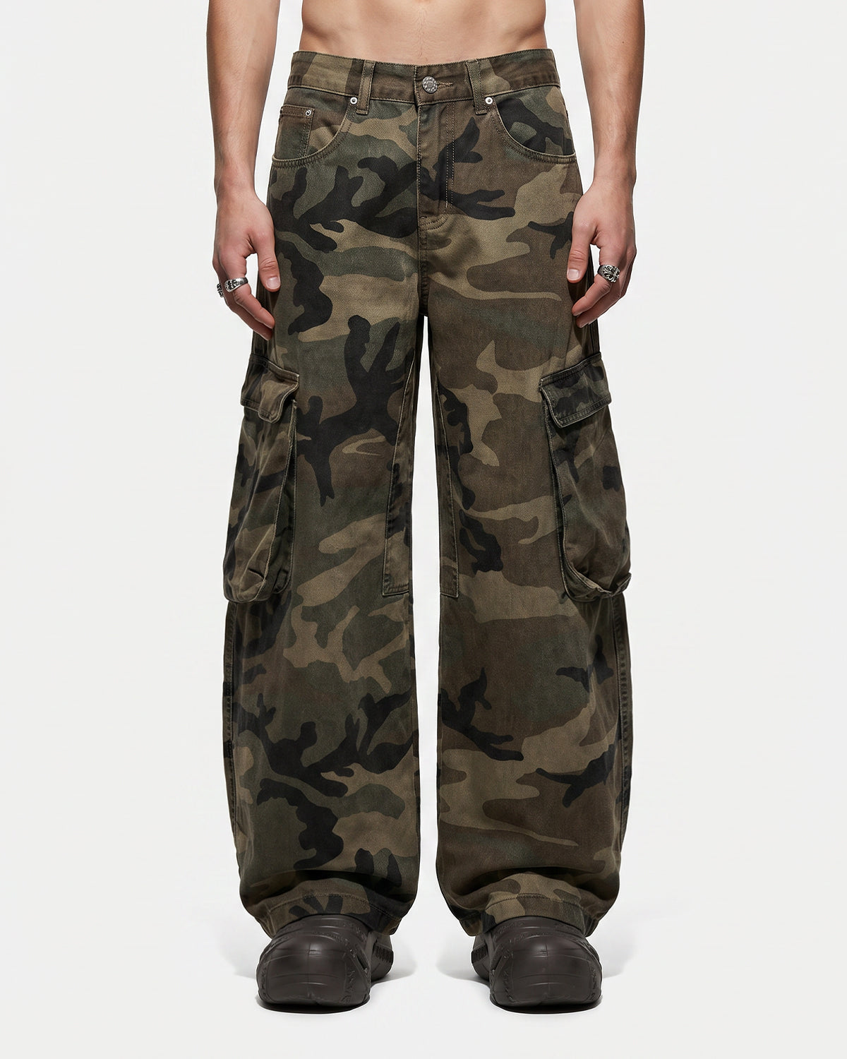 Omygoods Camo Cargo Barrel Pants