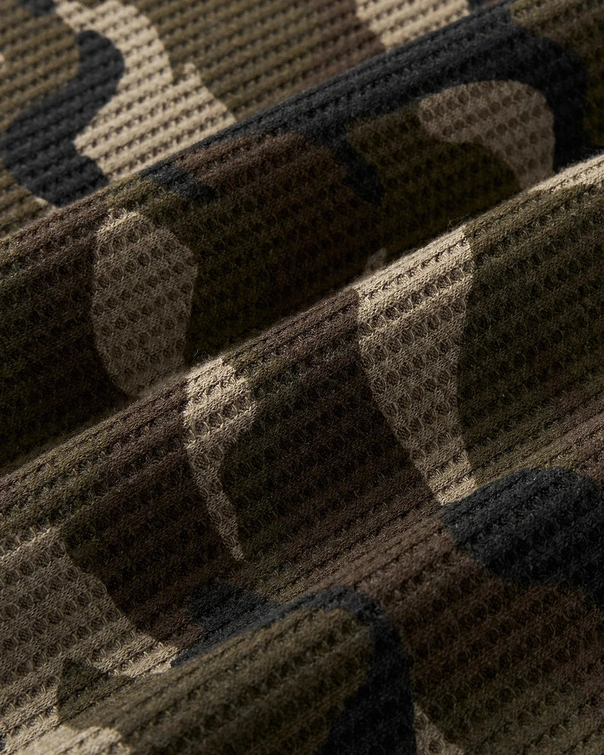 Omygoods Camo Waffle High-Neck Hoodie