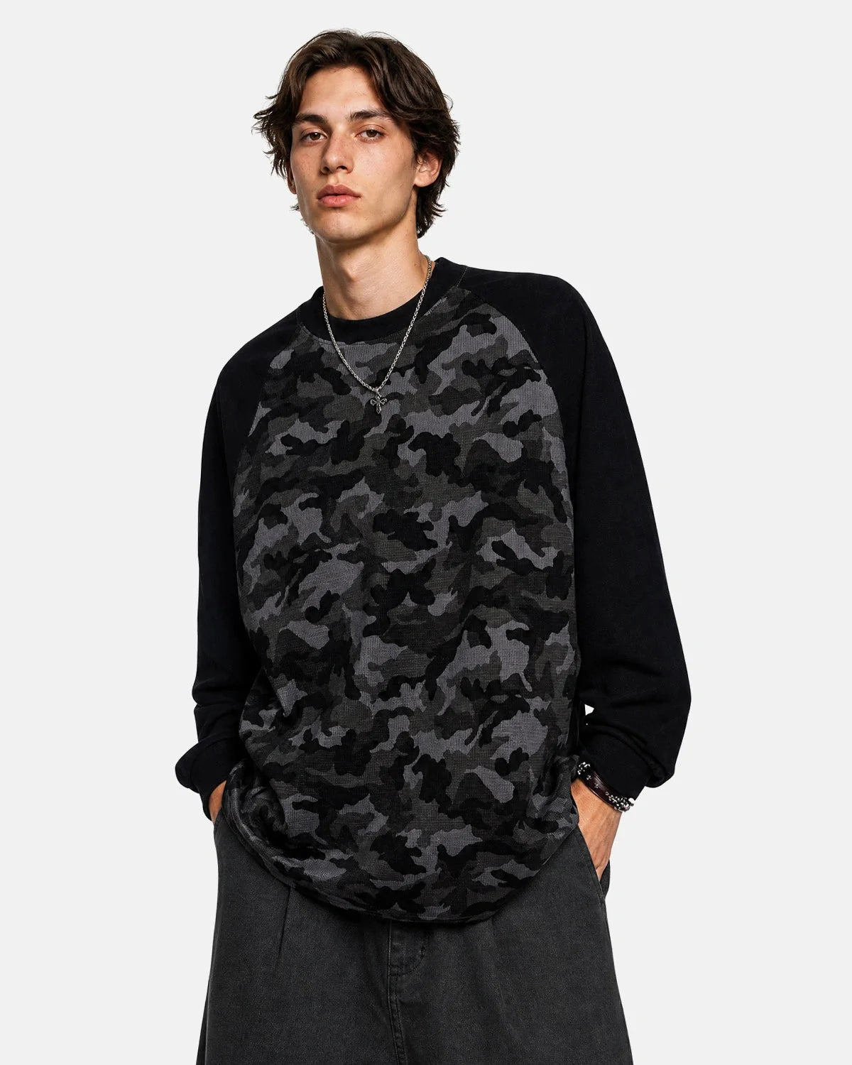 Omygoods Camo Waffle Raglan Long Sleeve T-Shirt