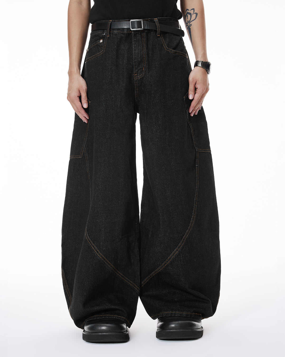 Omygoods Colorful Rhinestone Raw Barrel Jeans