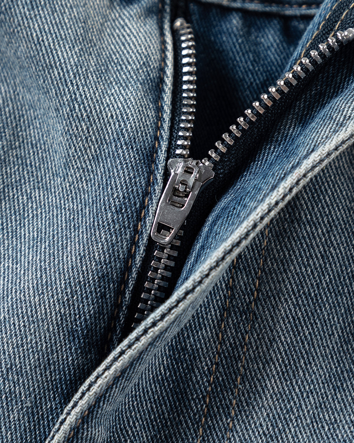 Omygoods Curved Seam Deconstructed Barrel Jeans