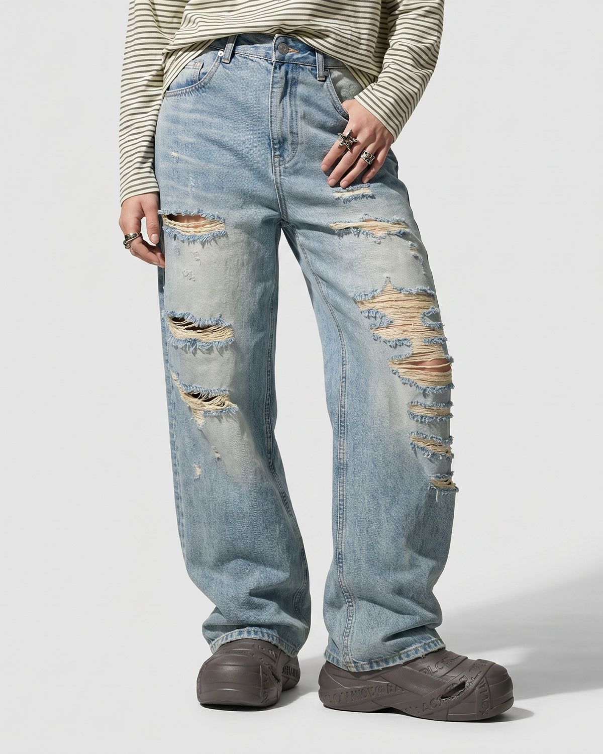 Omygoods Distressed Ripped Straight-Leg Jeans