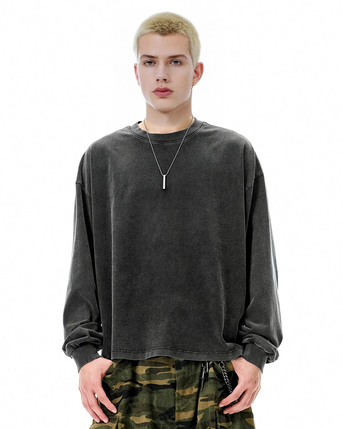Omygoods Distressed Washed Long Sleeve Tee