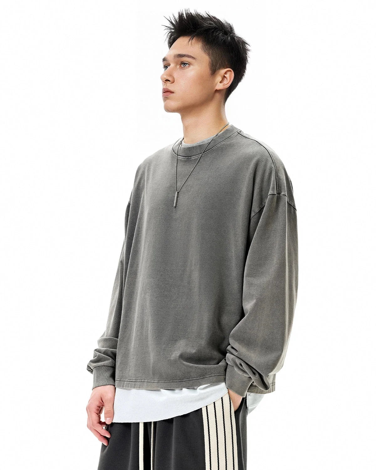 Omygoods Distressed Washed Long Sleeve Tee