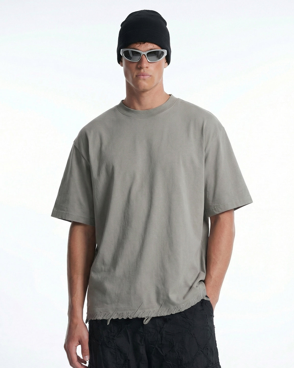 Omygoods Embroidered Frayed Hem Oversized T-Shirt