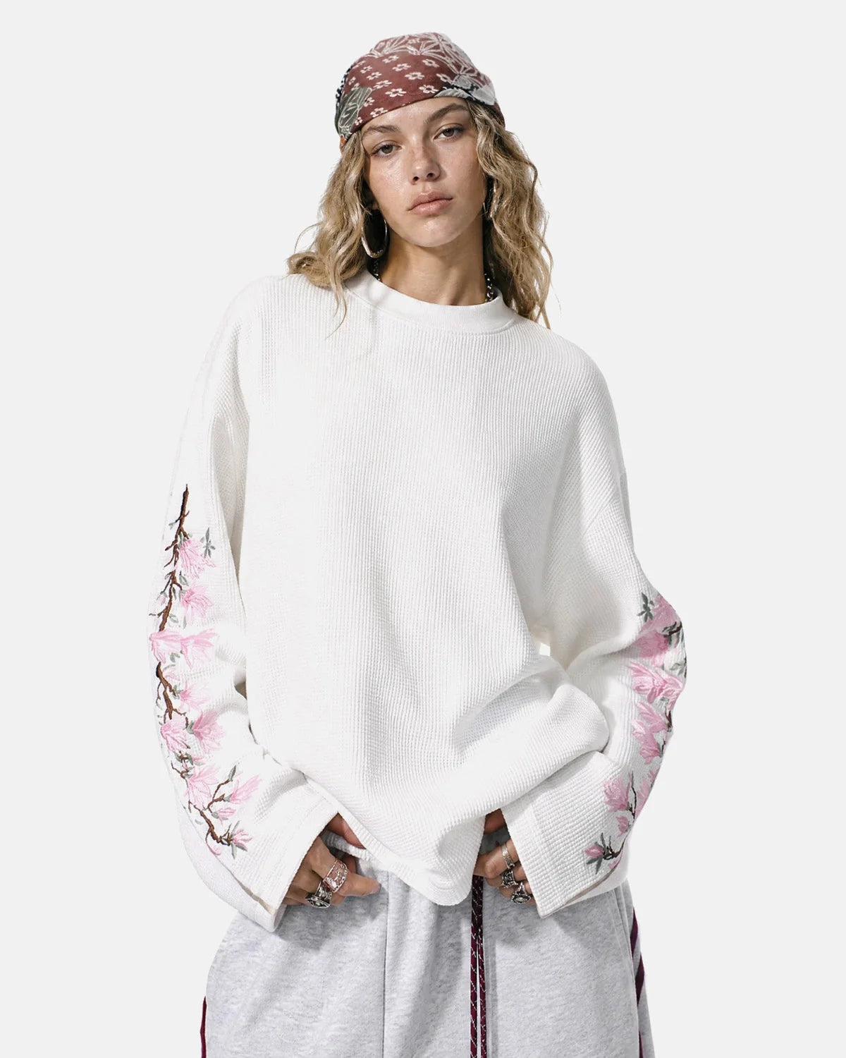 Omygoods Floral Embroidered Waffle T-Shirt