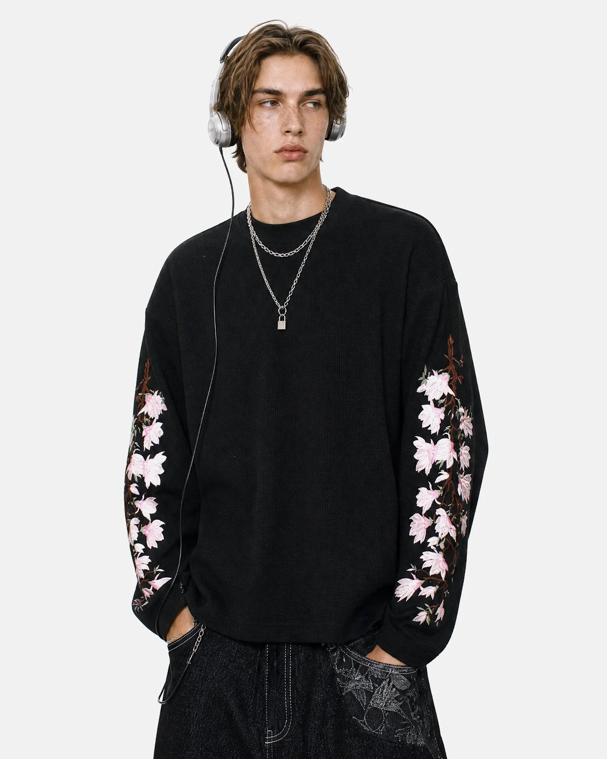 Omygoods Floral Embroidered Waffle T-Shirt
