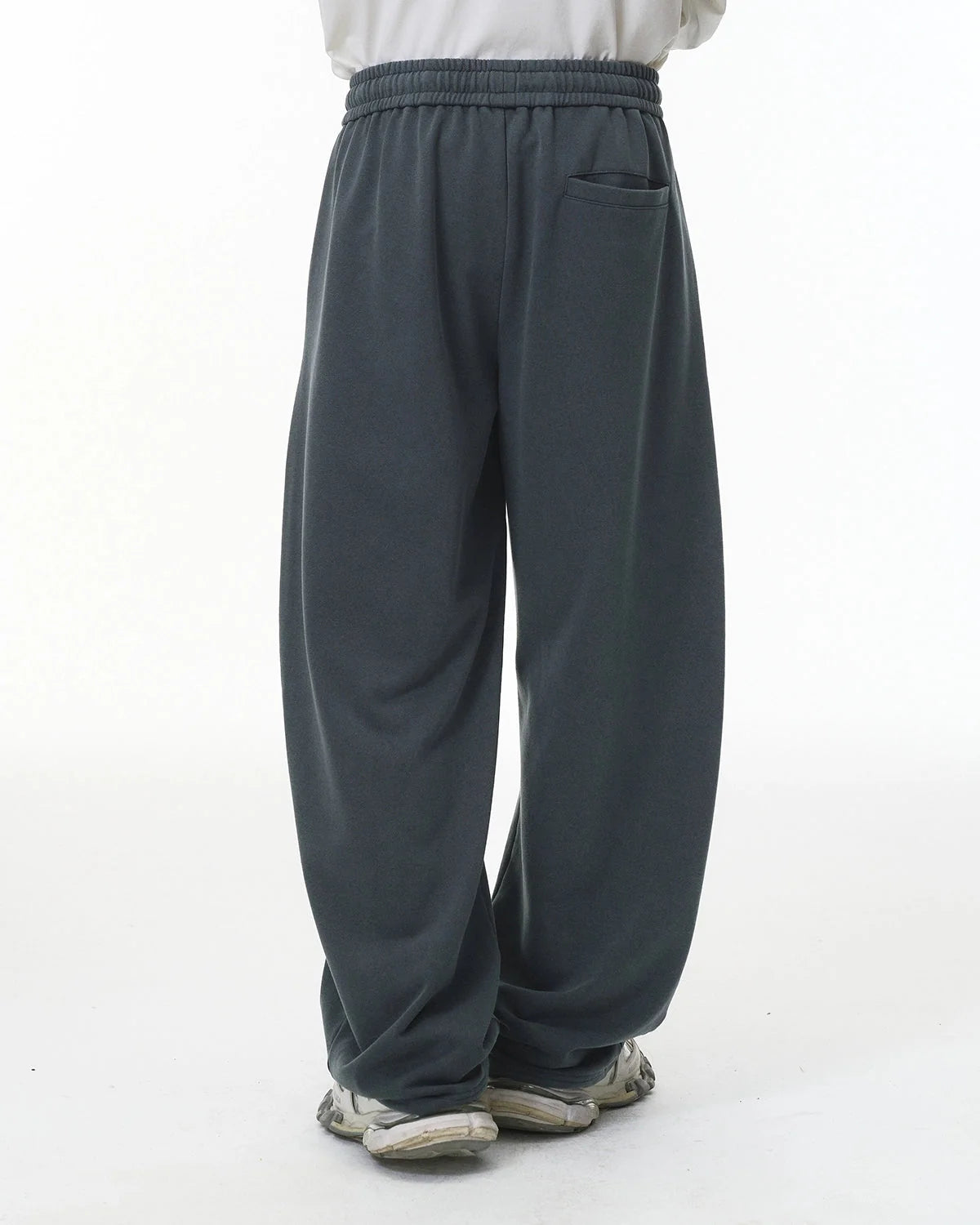 Omygoods Garment Wash French Terry Straight-Leg Sweatpant