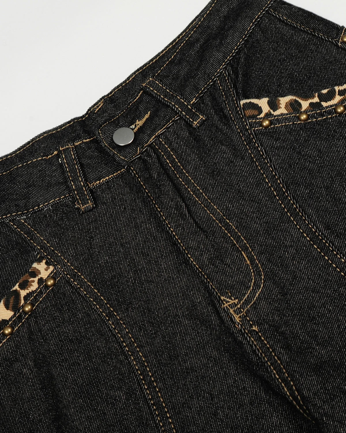 Omygoods Gothic Cross Embroidery Barrel Jeans