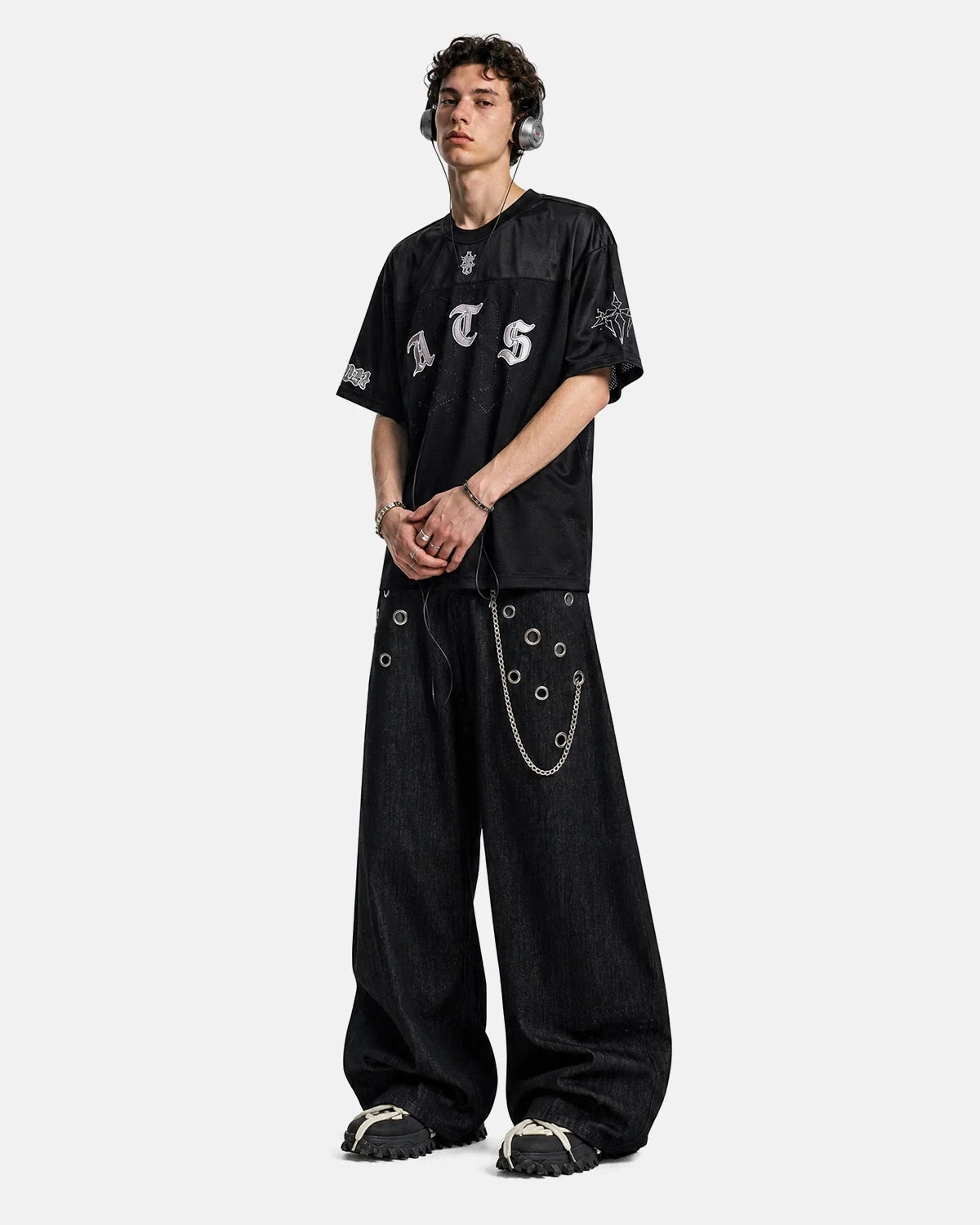 Omygoods Gothic Embroidered Mesh Jersey