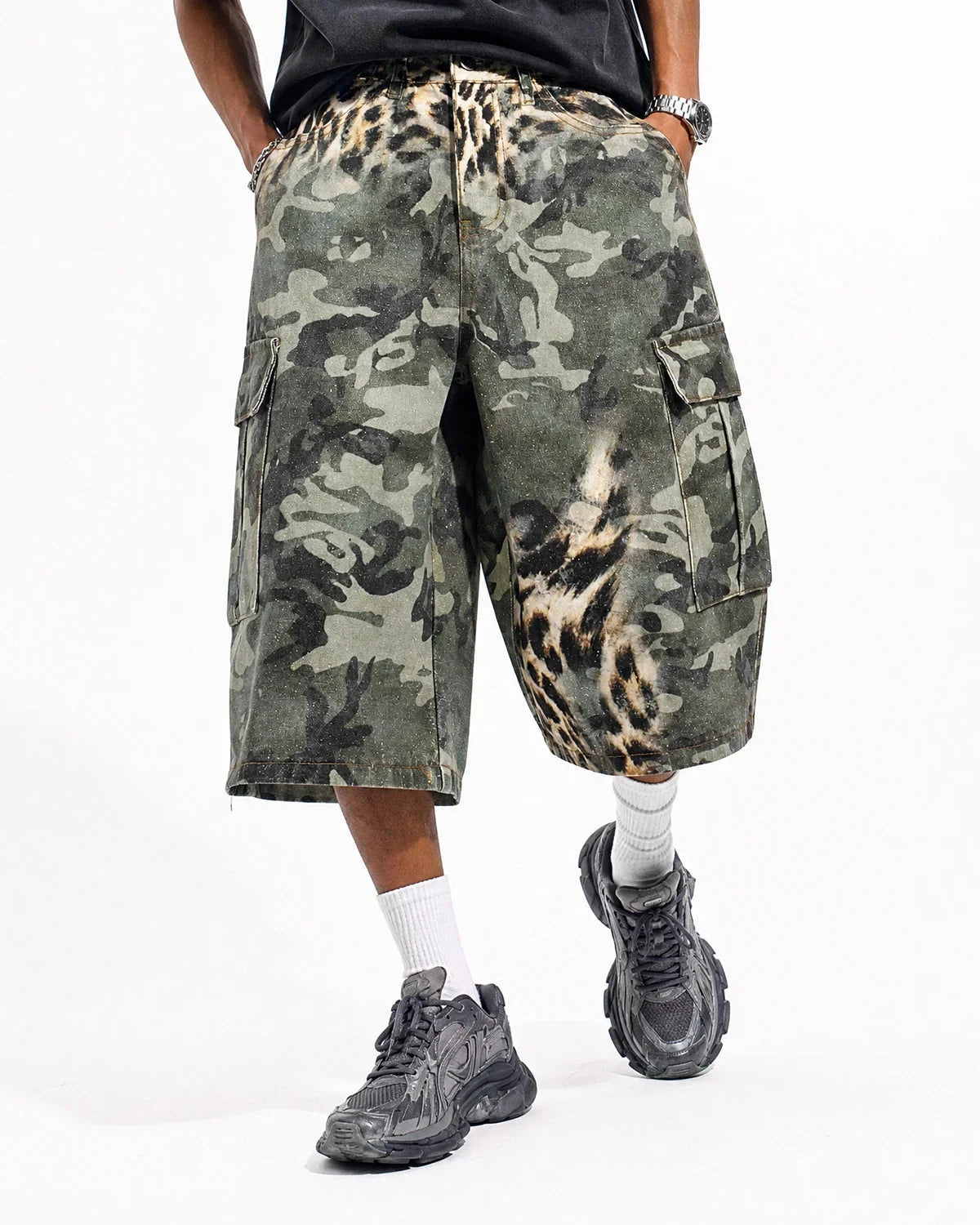 Omygoods Leopard Camo Cargo Longline Shorts