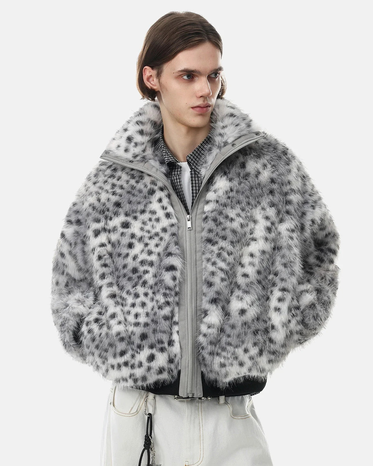 Omygoods Leopard Faux Fur Bomber Jacket