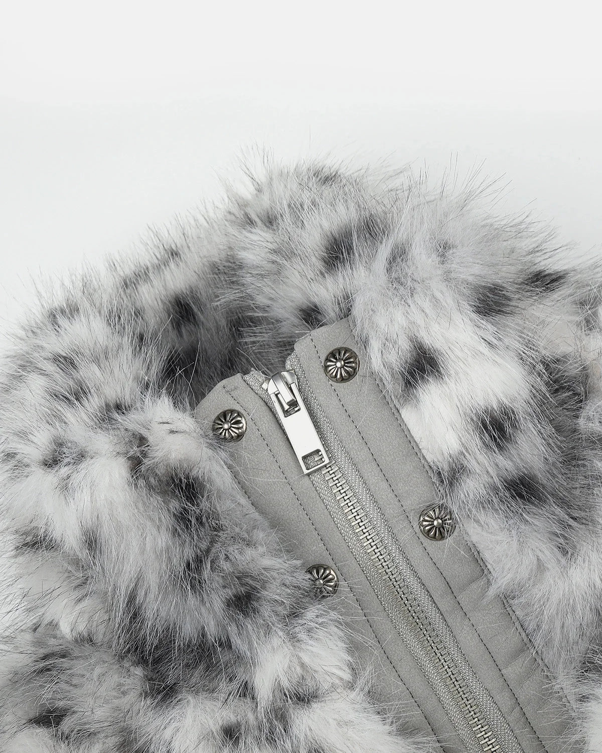Omygoods Leopard Faux Fur Bomber Jacket