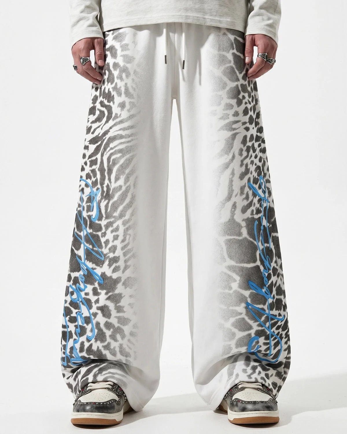 Omygoods Leopard Graphic Barrel Sweatpants