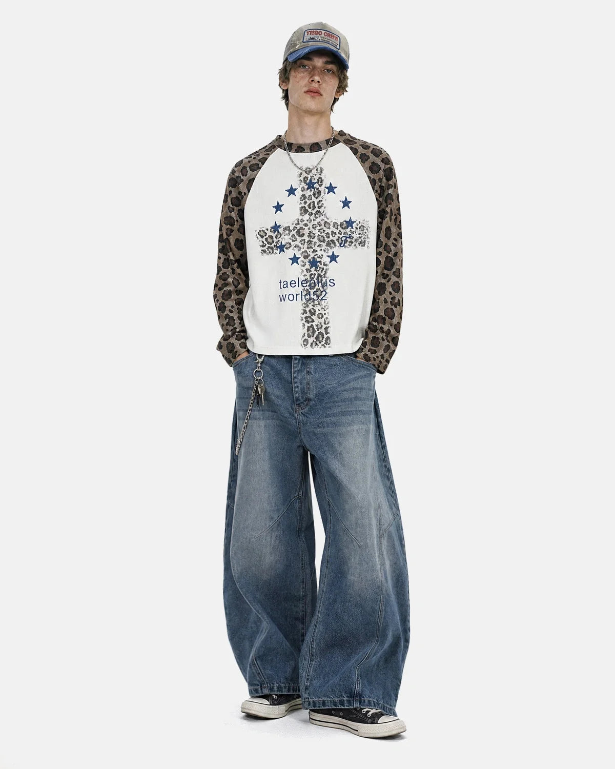 Omygoods Leopard Graphic Waffle Long Sleeve T-Shirt