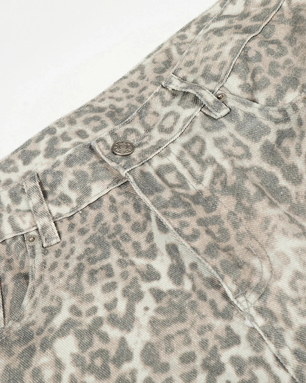 Omygoods Leopard Pattern Cargo Barrel Pants