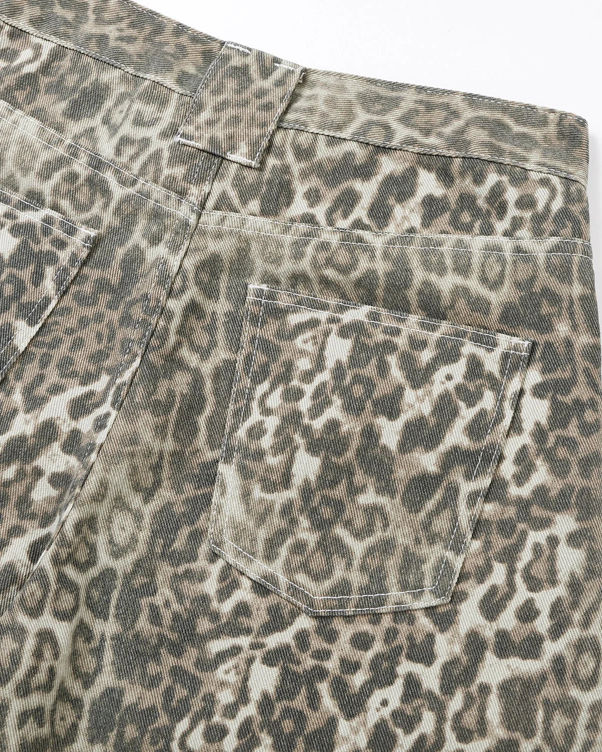 Omygoods Leopard Print Baggy Shorts