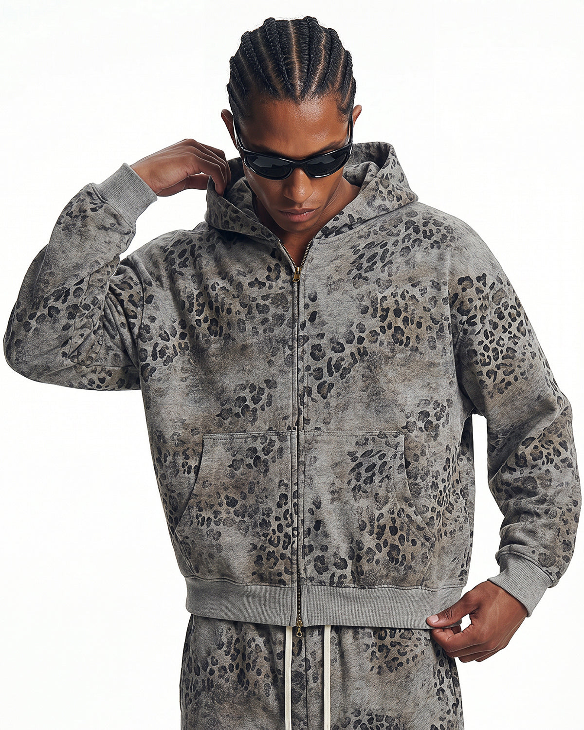 Omygoods Leopard Print Boxy Zip Up Hoodie