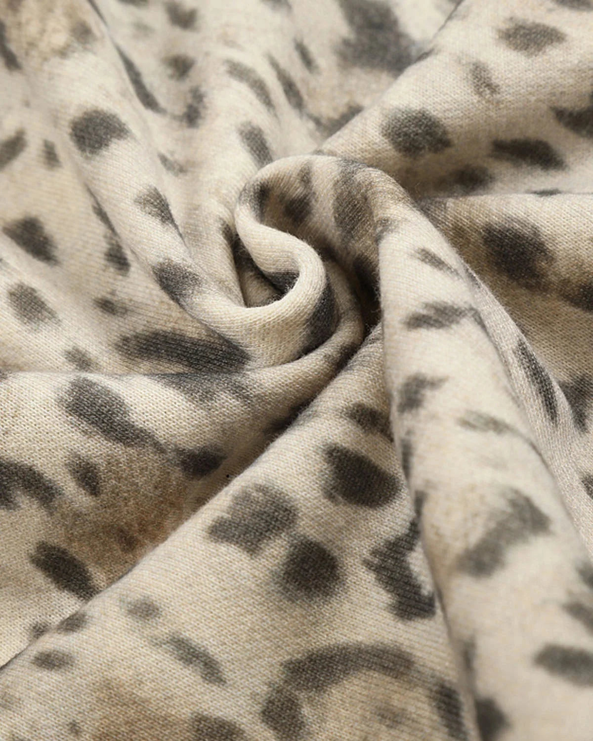 Omygoods Leopard Print Graphic Boxy Zip Up Hoodie
