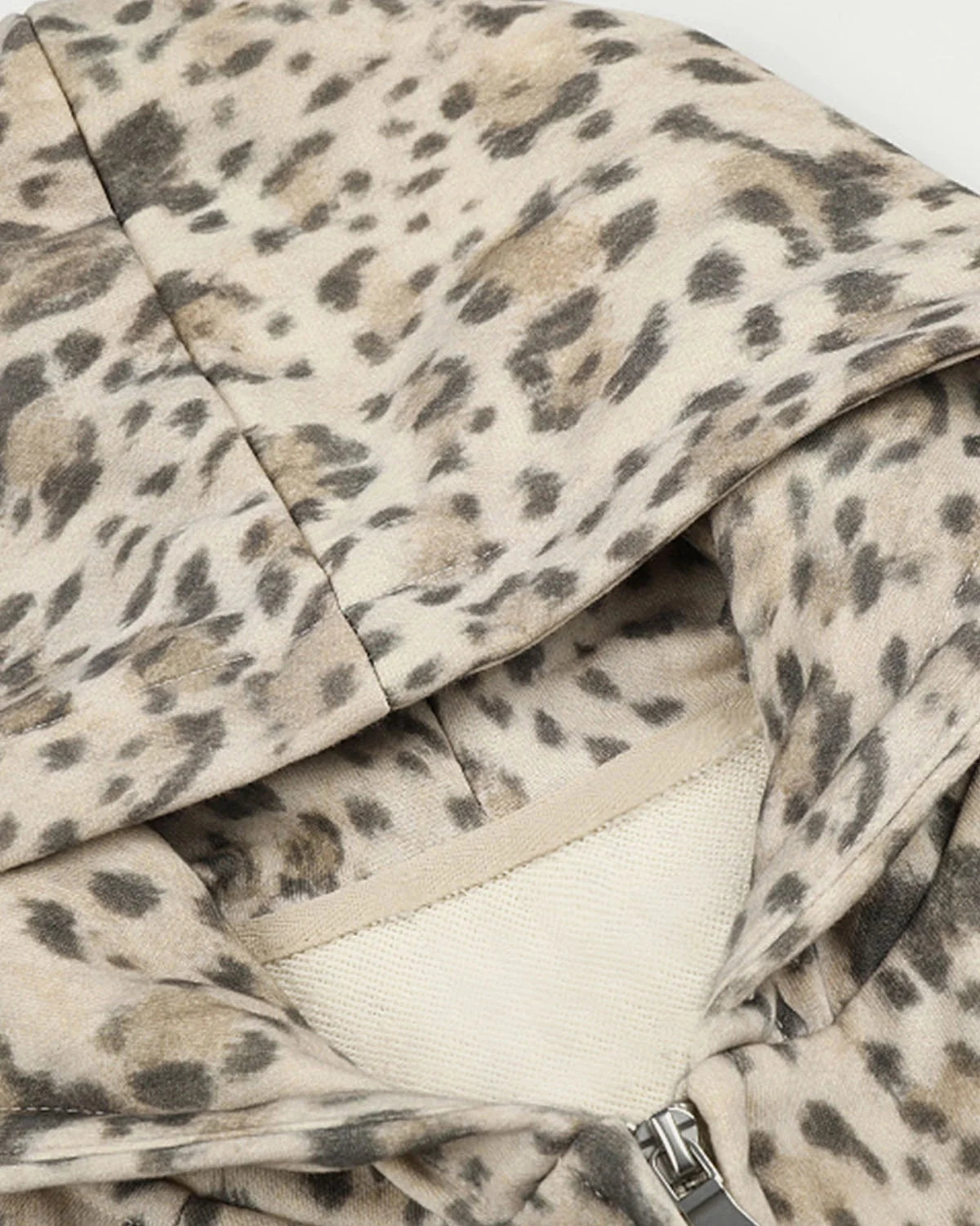 Omygoods Leopard Print Graphic Boxy Zip Up Hoodie