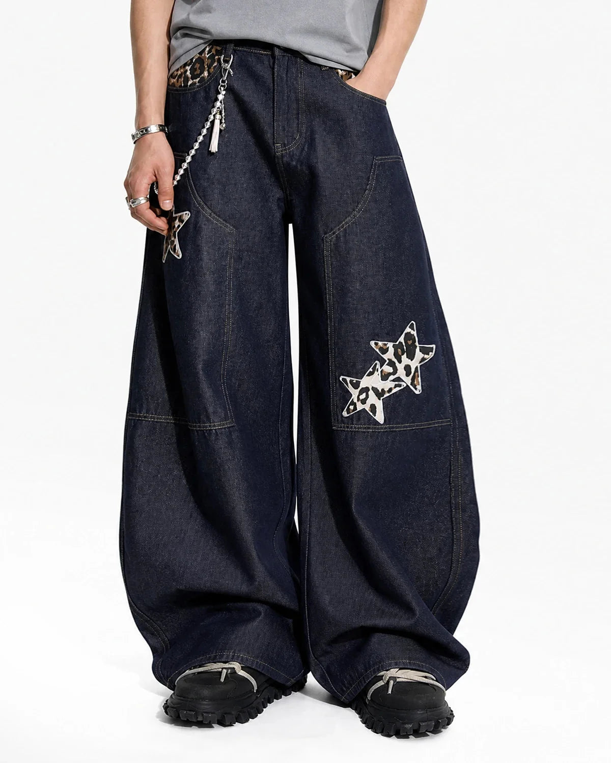 Omygoods Leopard Star Patch Barrel Jeans