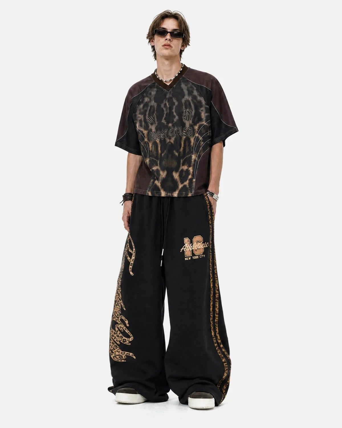 Omygoods Leopard Stripe Graphic Barrel Sweatpants