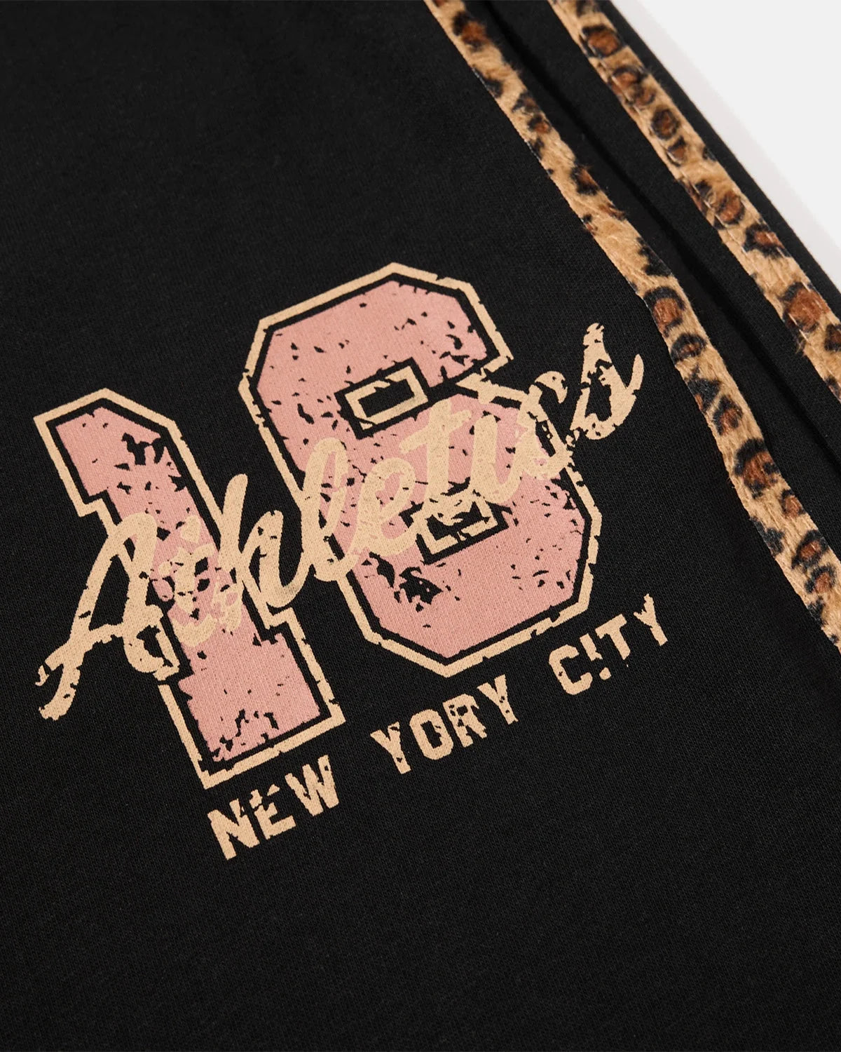 Omygoods Leopard Stripe Graphic Barrel Sweatpants