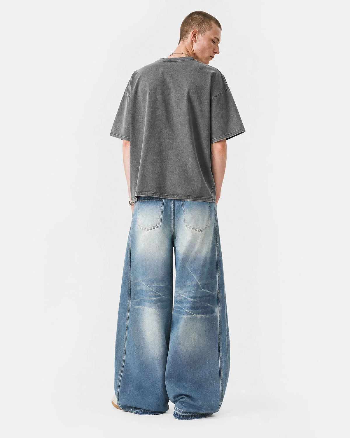 Omygoods Light Wash Curved Seam Baggy Jeans