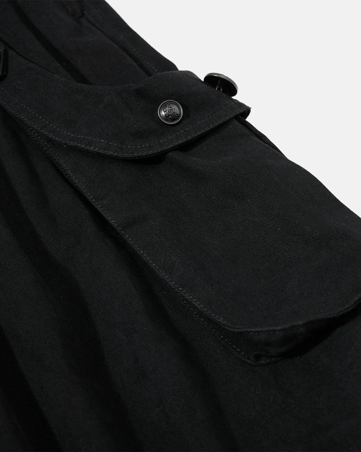 Omygoods Metal Button Longline Cargo Shorts