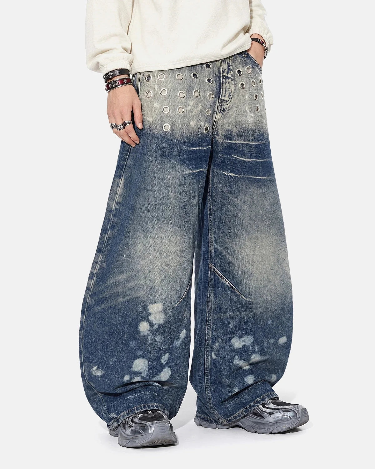Omygoods Metal Eyelet Washed Barrel Jeans