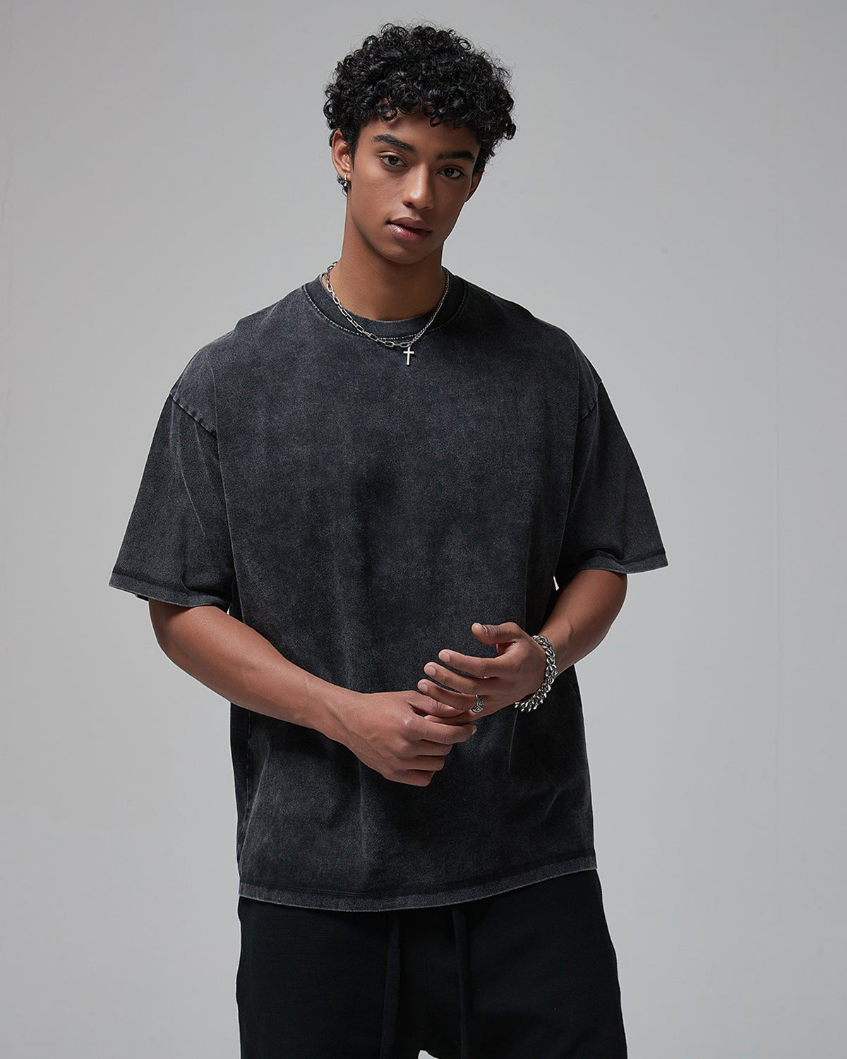Omygoods Mock Neck Wax Washed T-Shirt