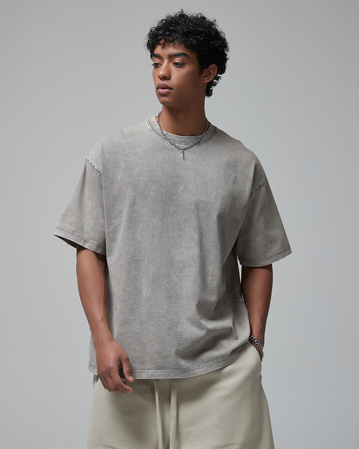 Omygoods Mock Neck Wax Washed T-Shirt