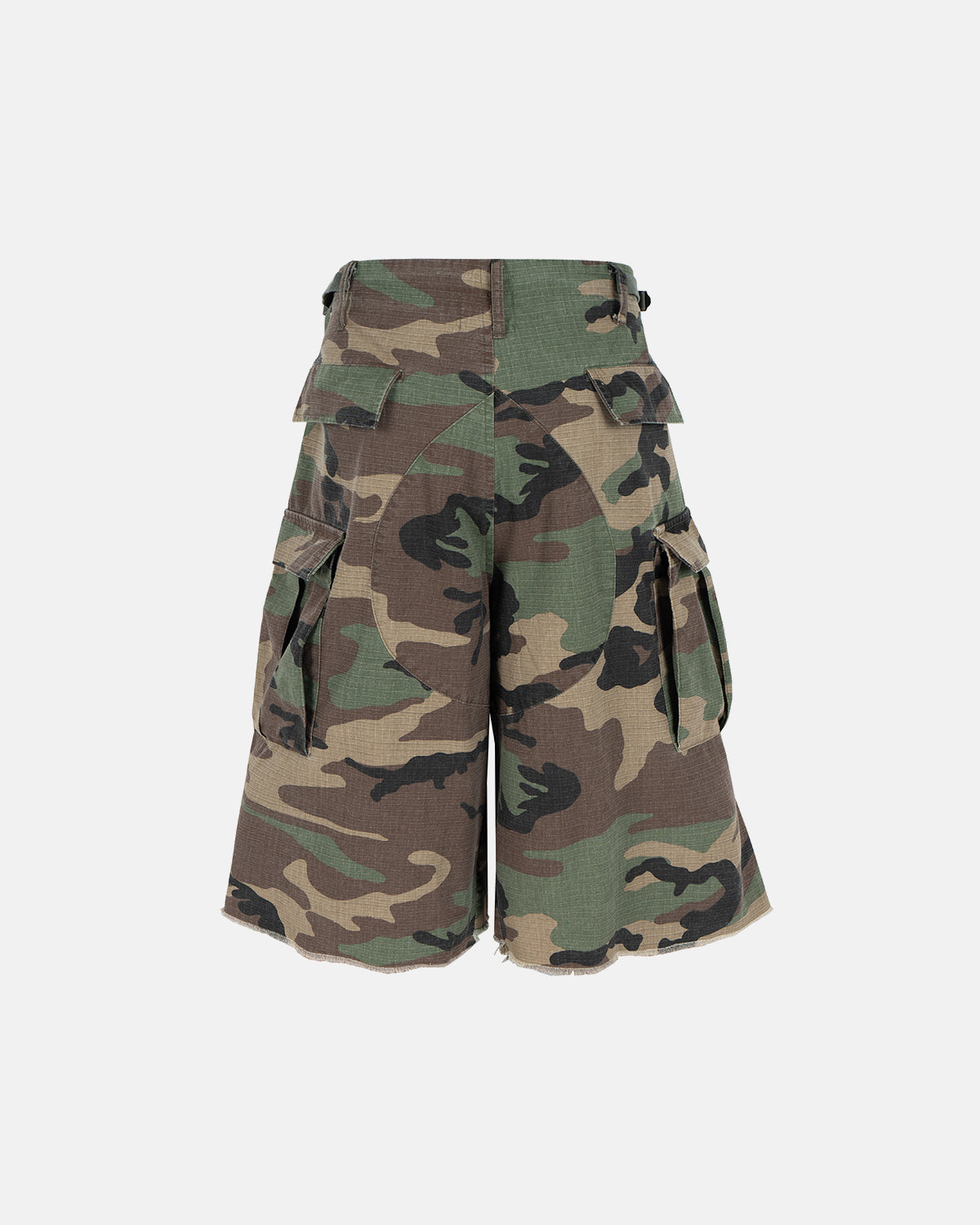 Omygoods Oversized Camo Cargo Longline Shorts