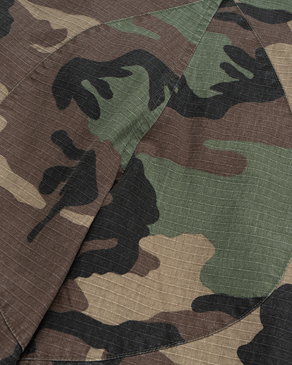 Omygoods Oversized Camo Cargo Longline Shorts