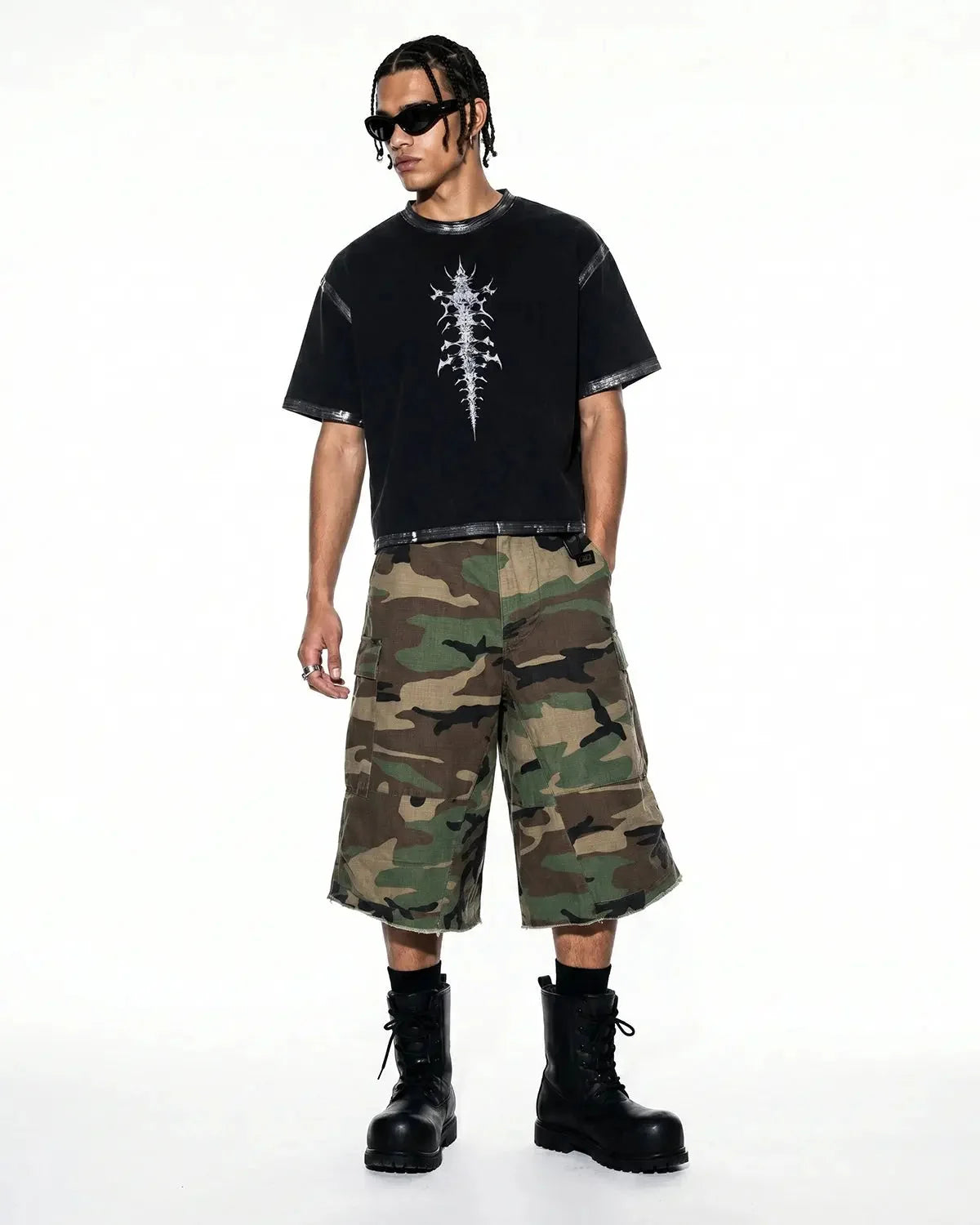 Omygoods Oversized Camo Cargo Longline Shorts