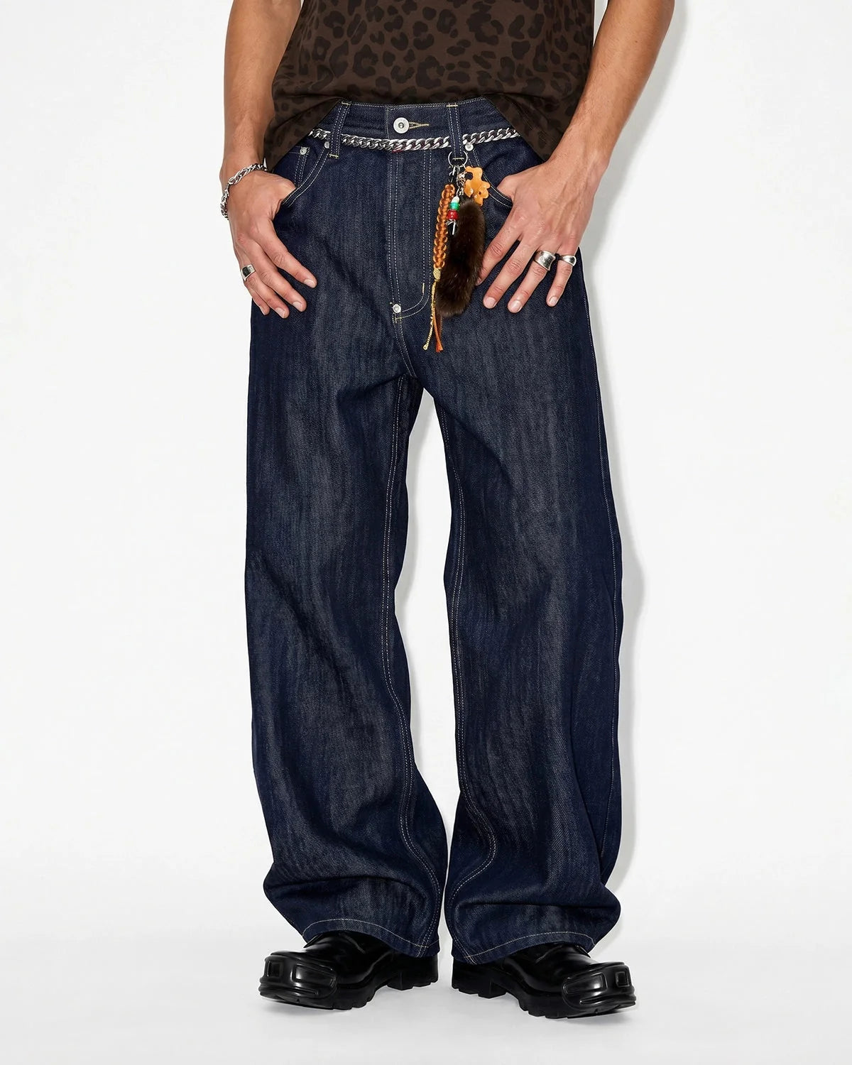 Omygoods Paris Buckle Raw Baggy Jeans