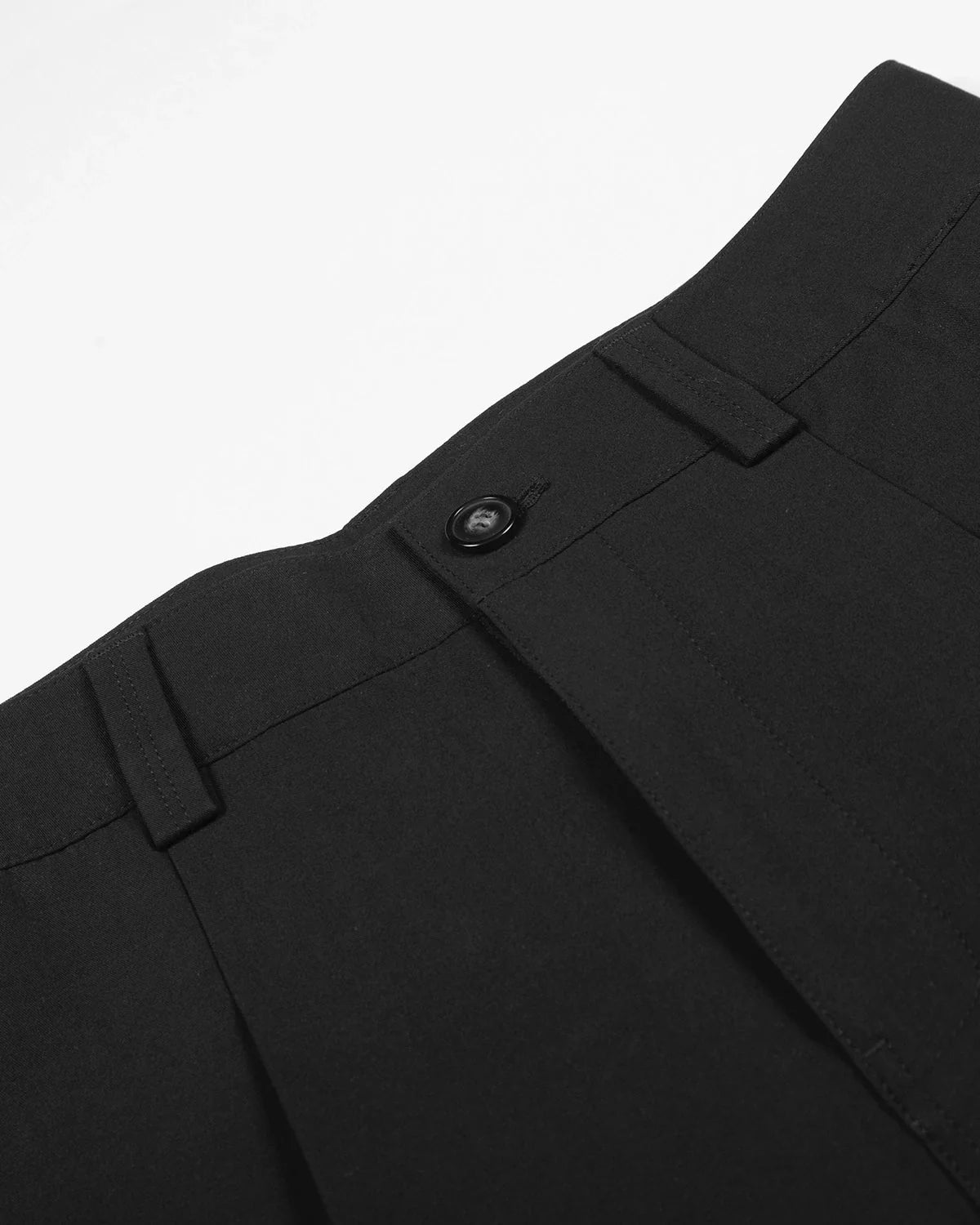 Omygoods Pleated Cinch Back Tailored Shorts