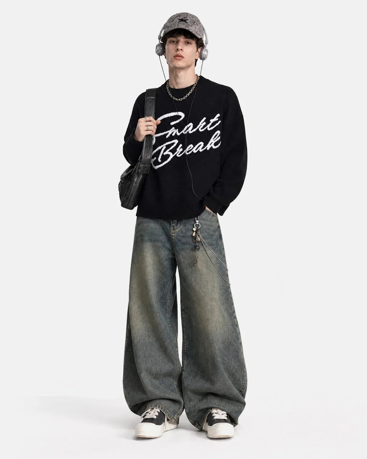 Omygoods Script Letter Graphic Knit Sweater