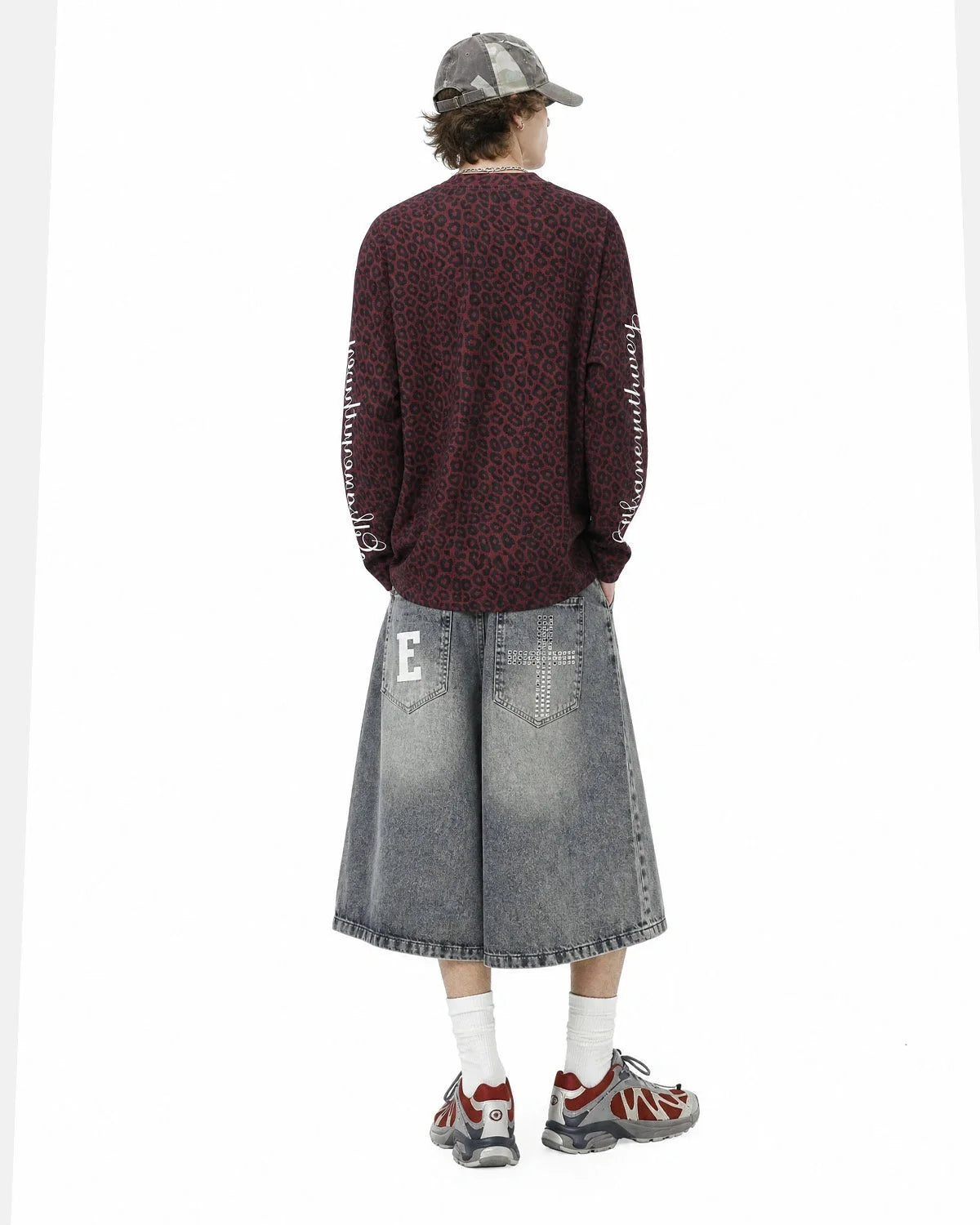 Omygoods Script Sleeve Graphic Waffle T-Shirt