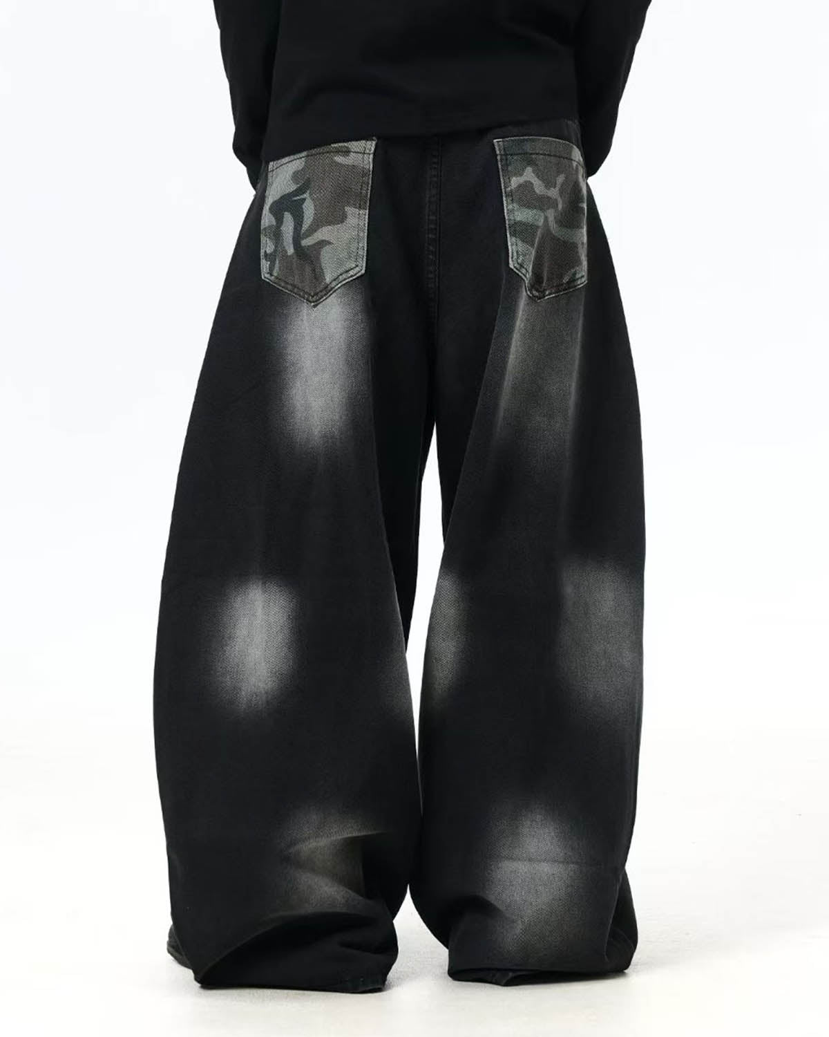 Omygoods Spray Graphic Camo Barrel Jeans