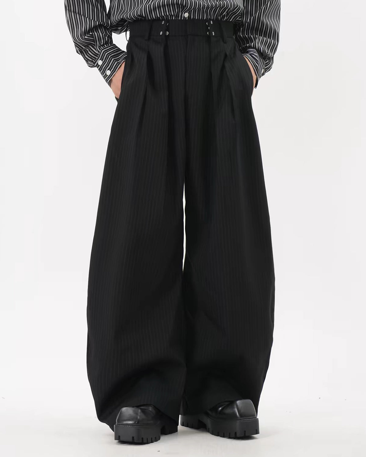Omygoods Black Striped Barrel Suit Pant