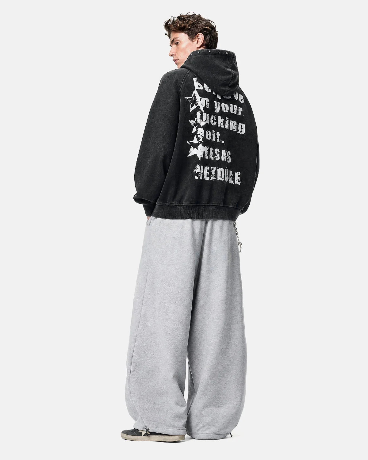 Omygoods Studded Star Graphic Boxy Zip Up Hoodie