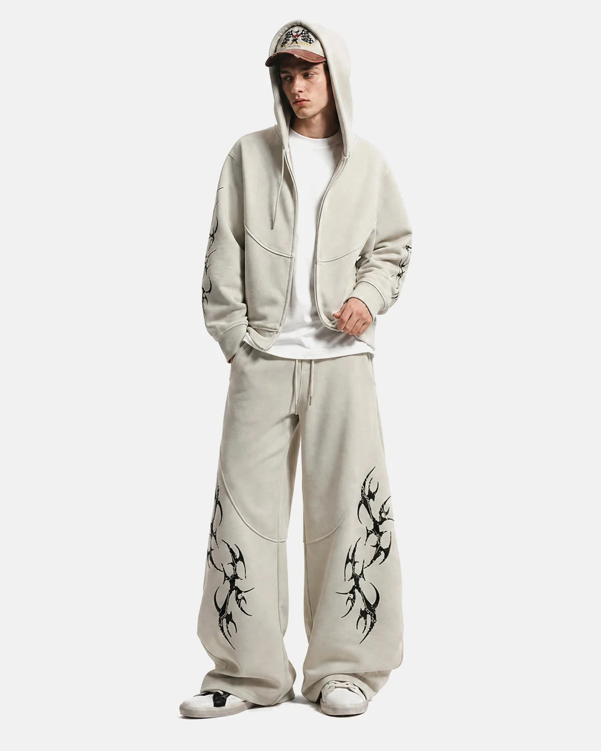 Omygoods Graphic Boxy Zip Up Hoodie
