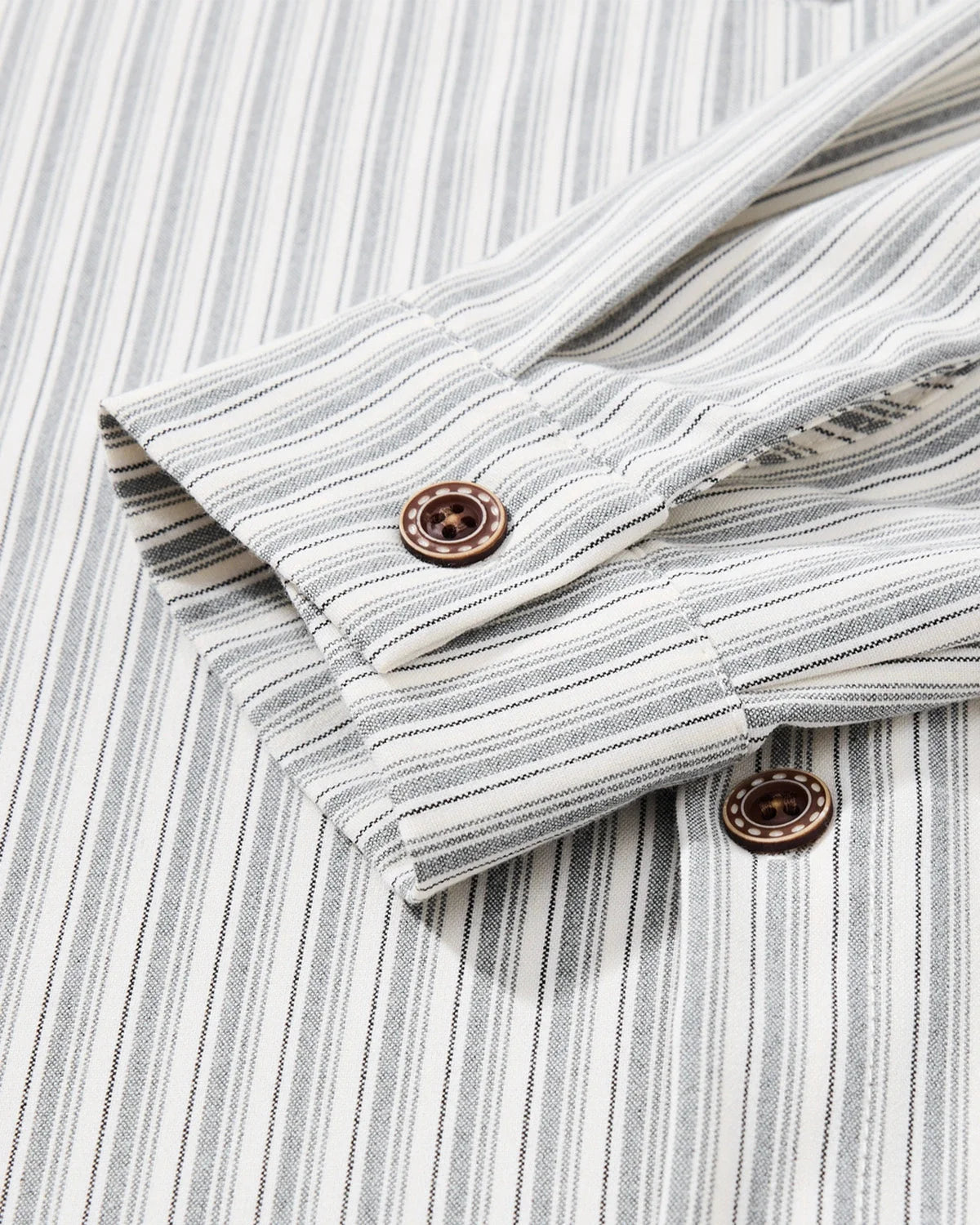 Omygoods Vintage Striped Embroidered Shirt