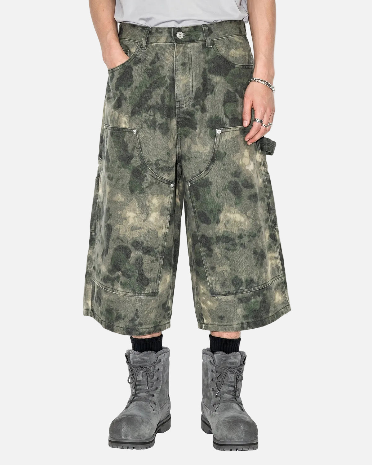 Omygoods Washed Camo Cargo Longline Shorts