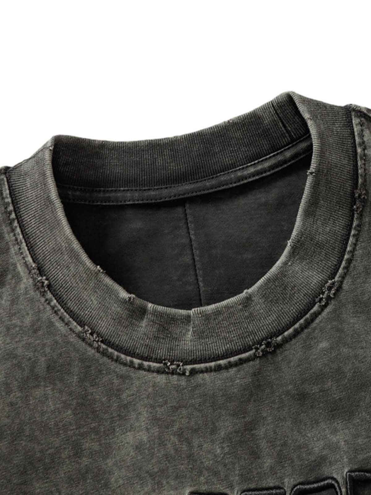 Omygoods Vintage Washed Multi-Pocket T-Shirt
